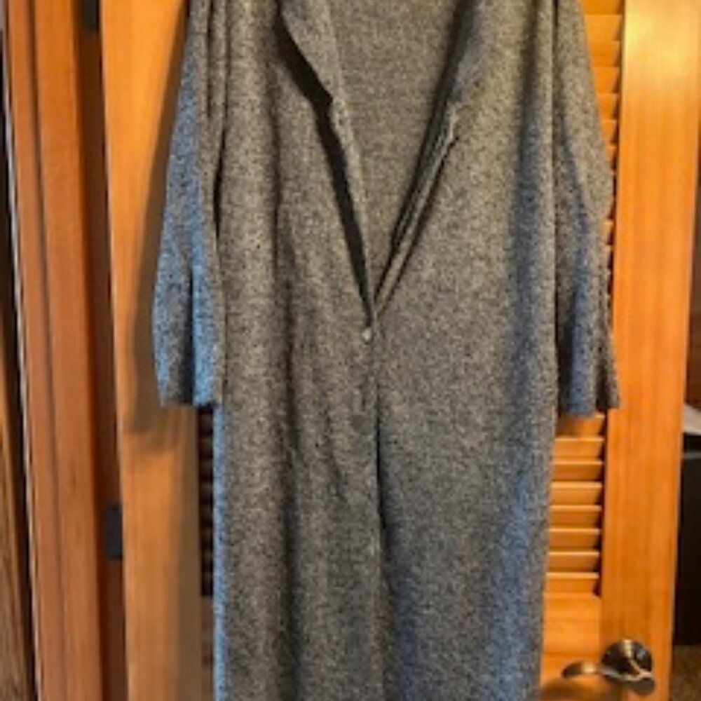 Black & White Long Sweater Cardigan...XL